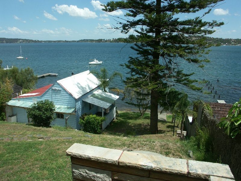 309 Coal Point Road, Coal Point NSW 2283