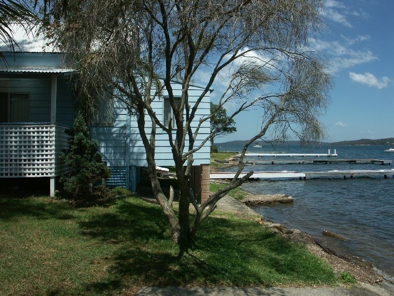 309 Coal Point Road, Coal Point NSW 2283