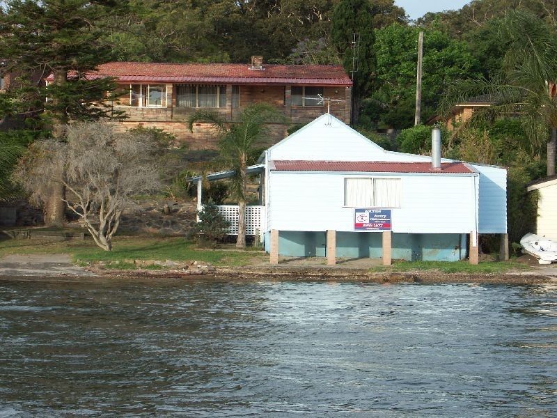 309 Coal Point Road, Coal Point NSW 2283