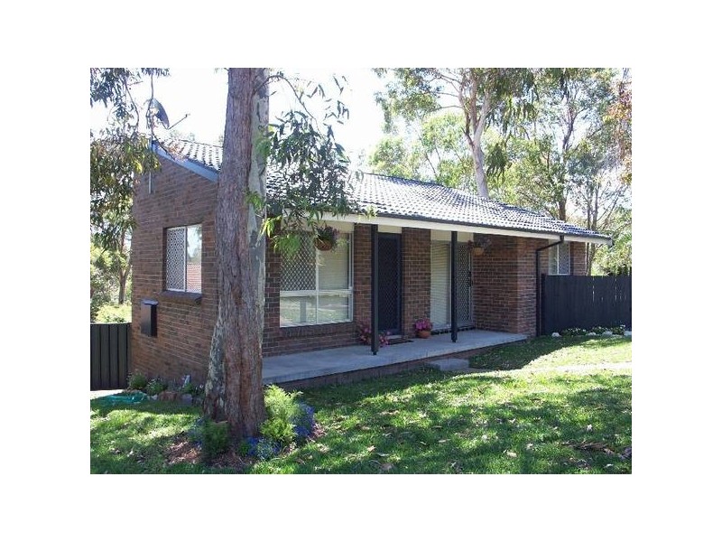 10 Leumeah Place, Bolton Point NSW 2283