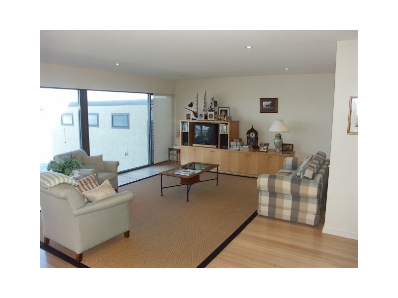 252 Kilaben Road, Kilaben Bay NSW 2283