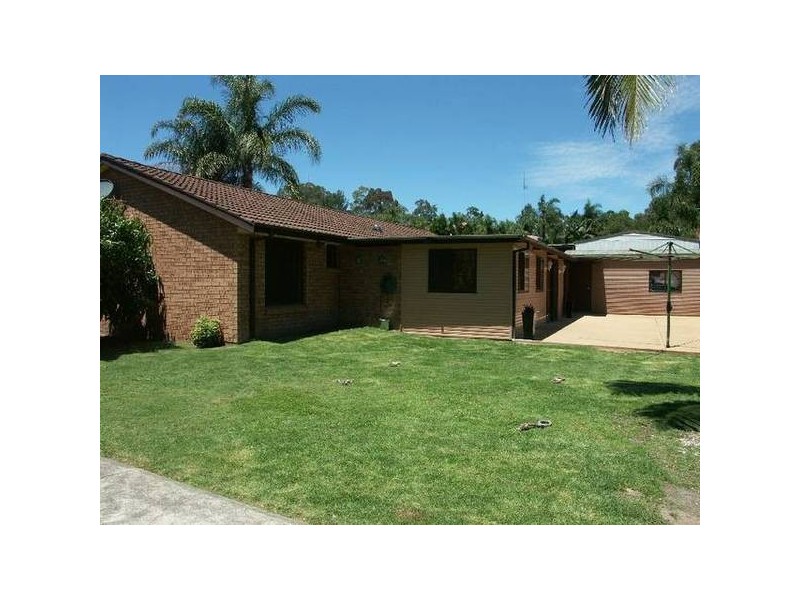10 Vim Close, Woodrising NSW 2284