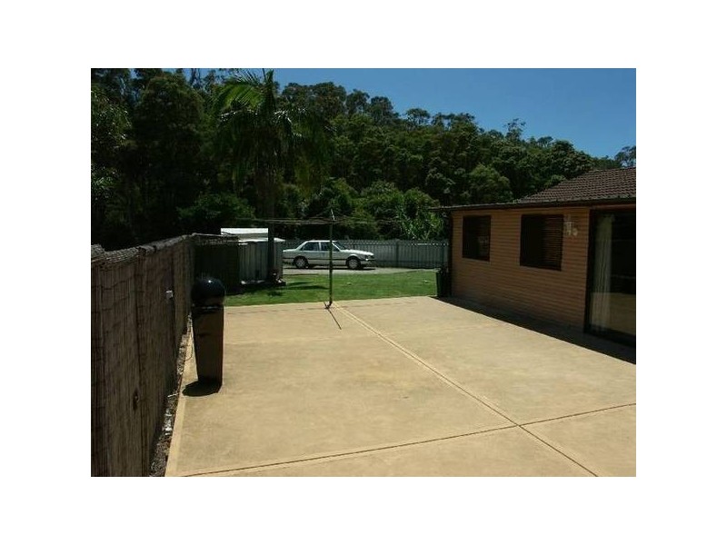 10 Vim Close, Woodrising NSW 2284