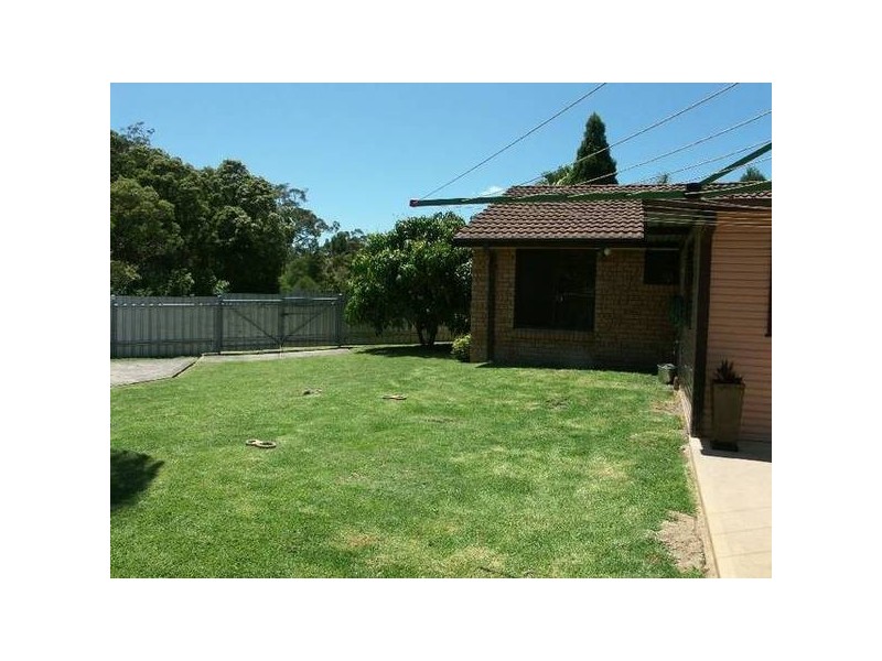 10 Vim Close, Woodrising NSW 2284