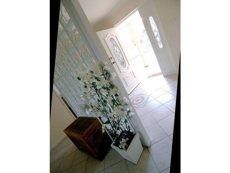 165 Bay Road, Bolton Point NSW 2283