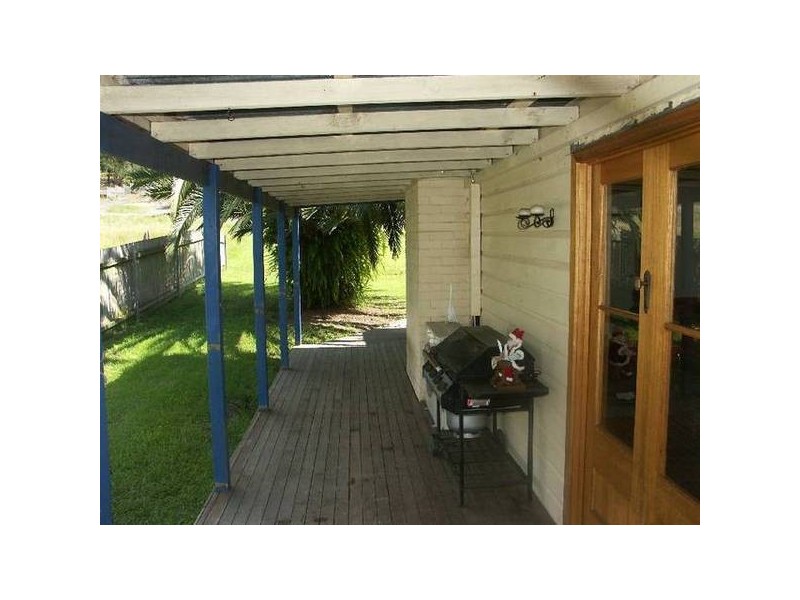 10 Heaton Street, Awaba NSW 2283