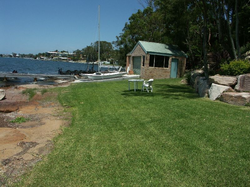 21 Alexander Parade, Arcadia Vale NSW 2283