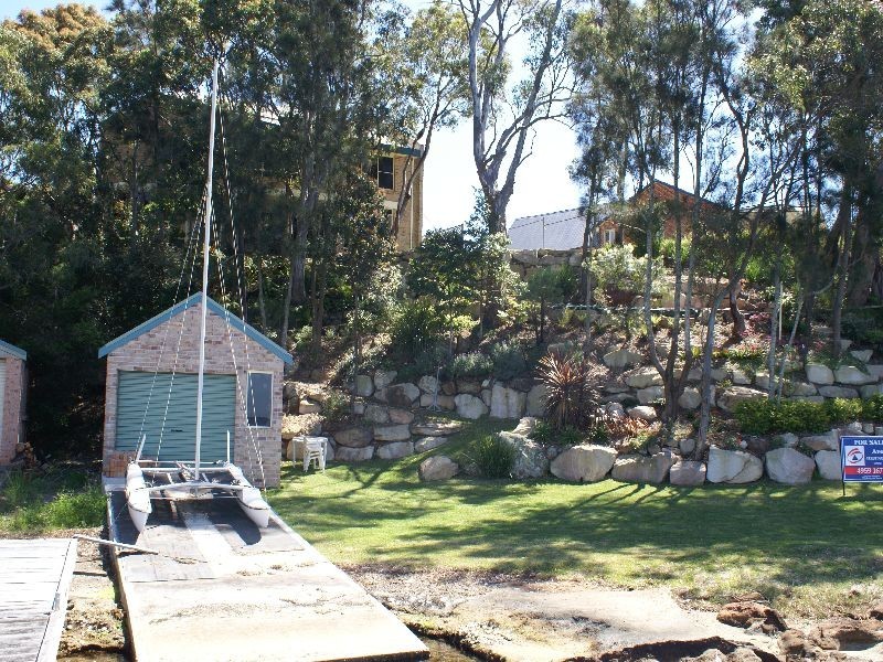 21 Alexander Parade, Arcadia Vale NSW 2283