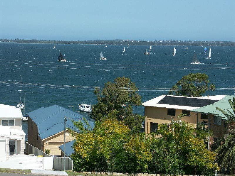134 Fishing Point Road, Fishing Point NSW 2283