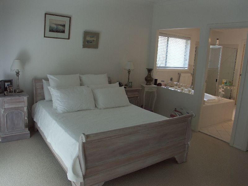 134 Fishing Point Road, Fishing Point NSW 2283