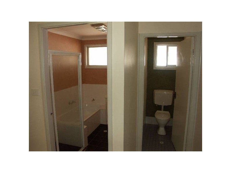 18 Fremantle Drive, Woodrising NSW 2284