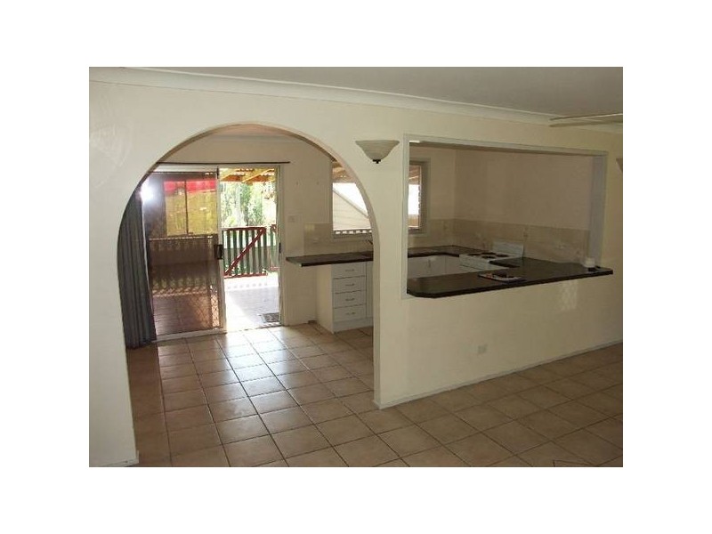 18 Fremantle Drive, Woodrising NSW 2284