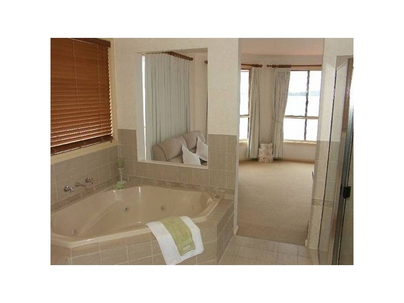29 Alexander Parade, Arcadia Vale NSW 2283