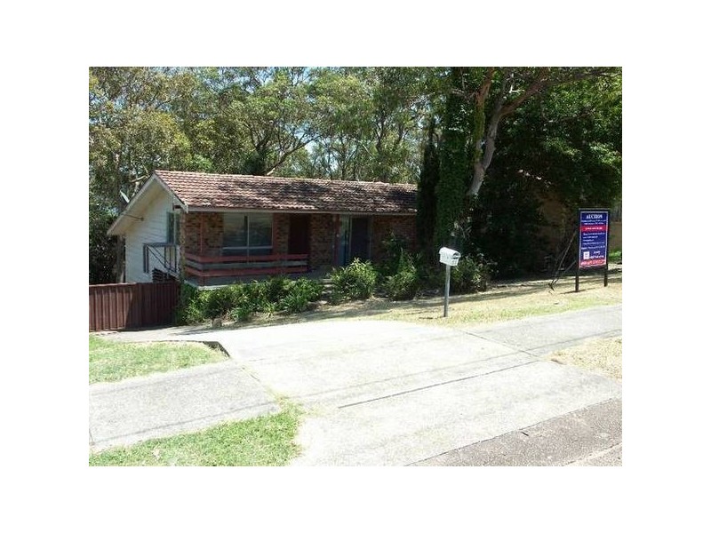 51 The Ridgeway, Bolton Point NSW 2283