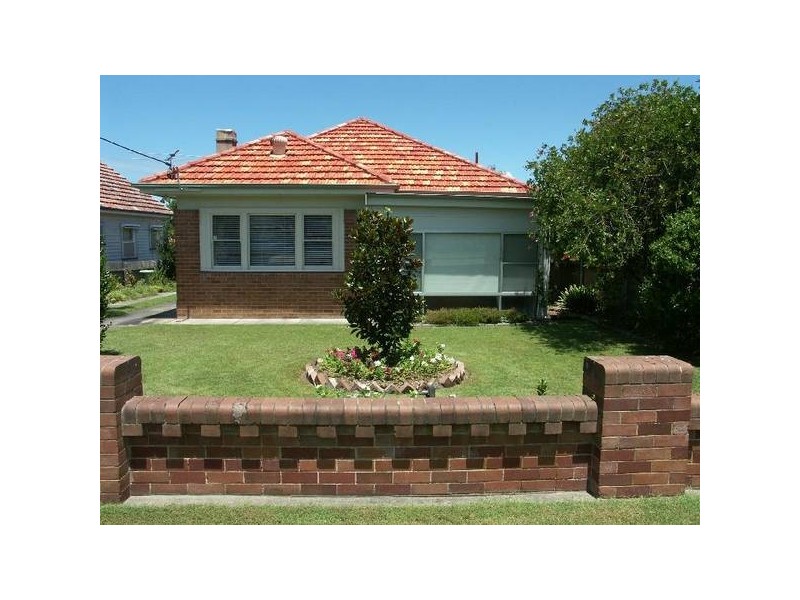 12 Hunter Street, Toronto NSW 2283