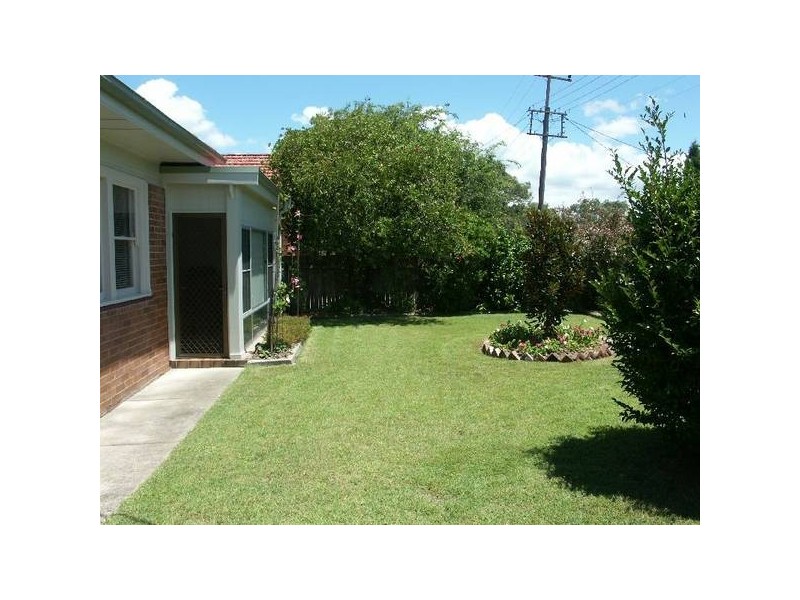 12 Hunter Street, Toronto NSW 2283