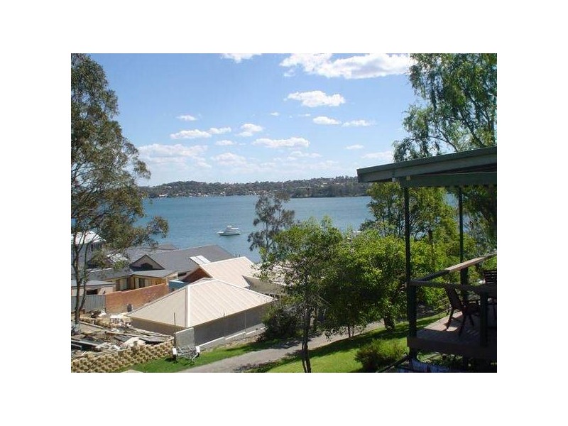 5 Alkira Street, Coal Point NSW 2283