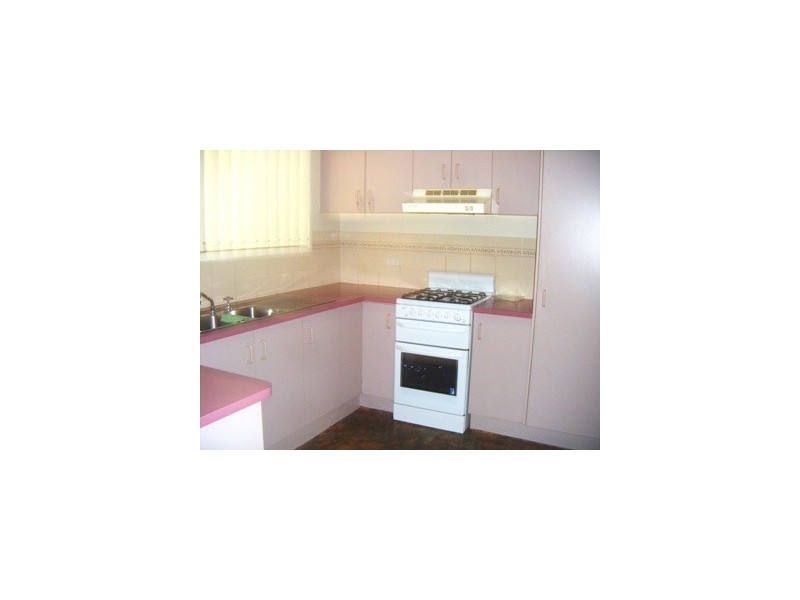 24 Endeavour Close, Woodrising NSW 2284