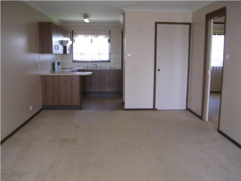 1/231 Excelsior Parade, Toronto NSW 2283