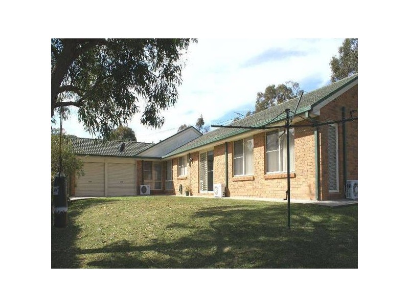 19 Bolton Close, Bolton Point NSW 2283