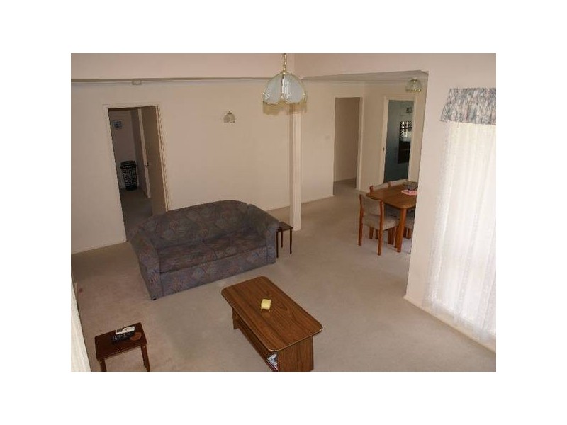 19 Bolton Close, Bolton Point NSW 2283