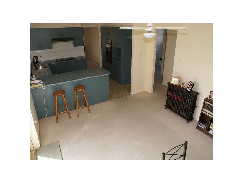 19 Bolton Close, Bolton Point NSW 2283