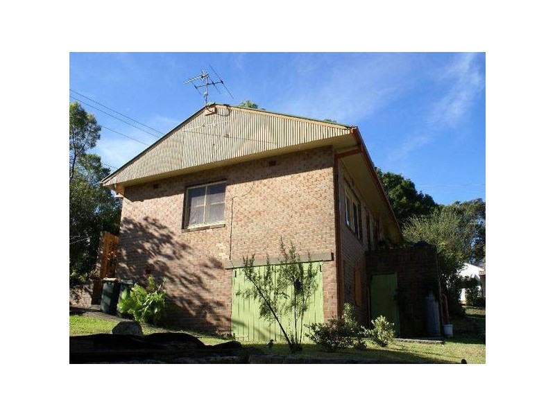 1 Bolton Point Road, Bolton Point NSW 2283