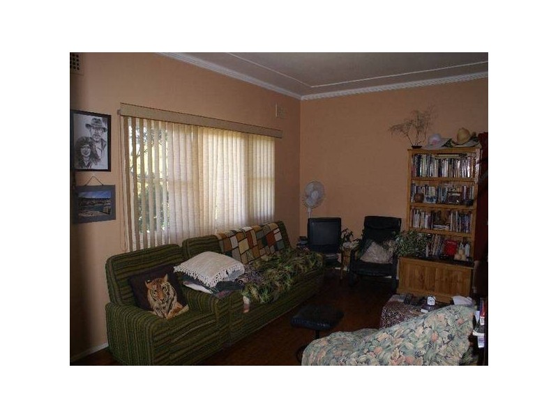 1 Bolton Point Road, Bolton Point NSW 2283