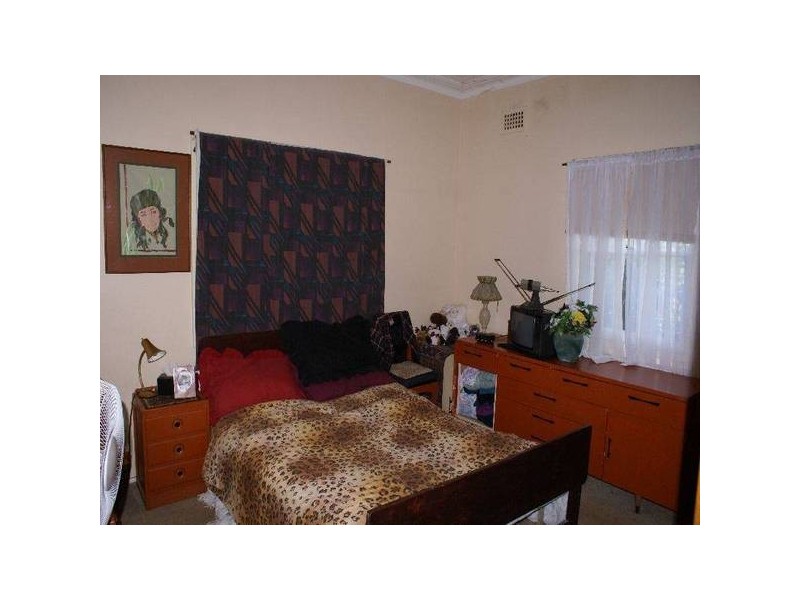 1 Bolton Point Road, Bolton Point NSW 2283