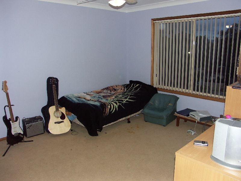 17 Shamrock Close, Woodrising NSW 2284