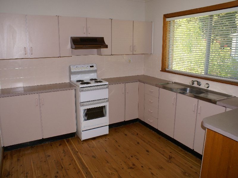 37 Carlisle Row, Fishing Point NSW 2283