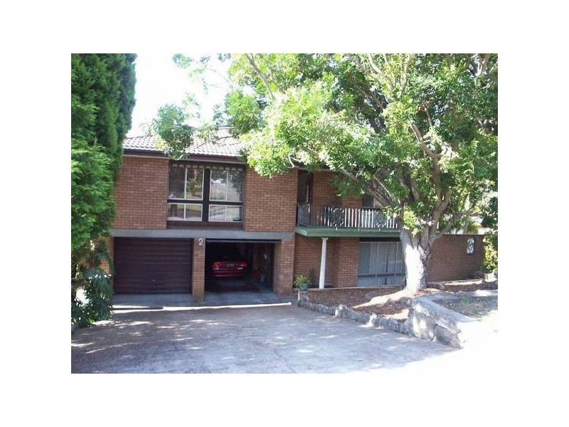 2 Wyera Crescent, Carey Bay NSW 2283