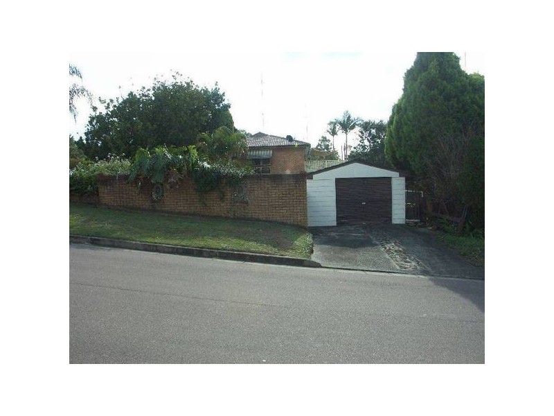 2 Wyera Crescent, Carey Bay NSW 2283