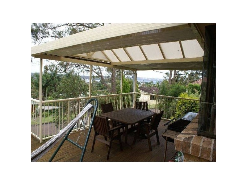 6 Jindalee Street, Toronto NSW 2283