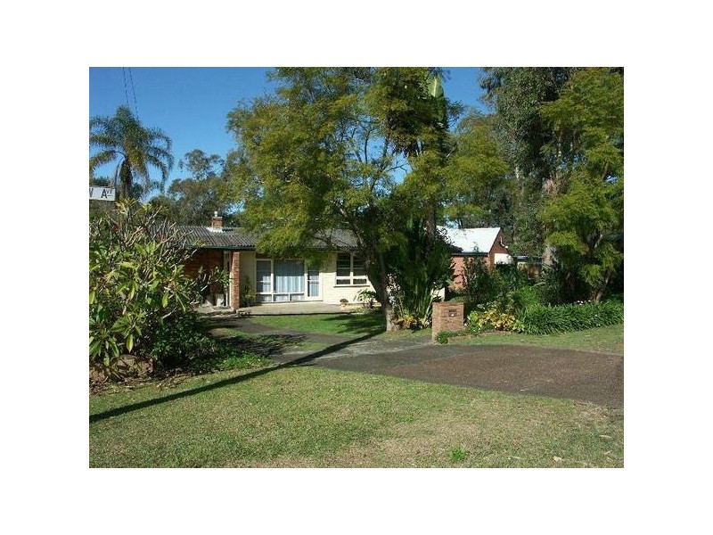 2 Bayview Avenue, Blackalls Park NSW 2283