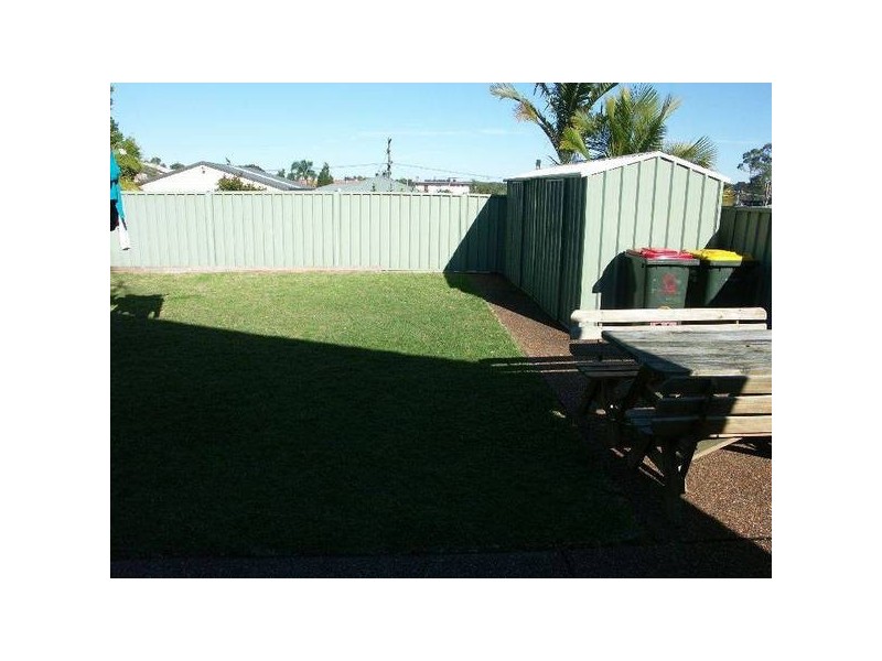 36 Carlisle Row, Fishing Point NSW 2283
