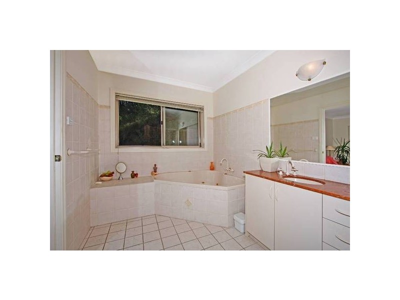 61 Beach Road, Wangi Wangi NSW 2267