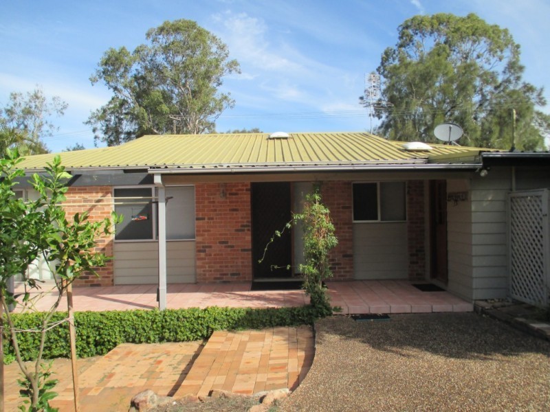 63 BAY ROAD, Bolton Point NSW 2283