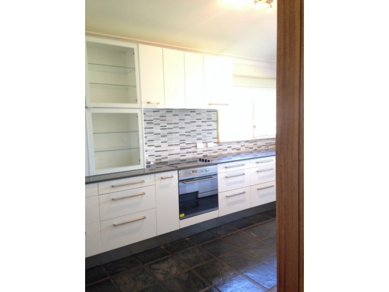 63 BAY ROAD, Bolton Point NSW 2283