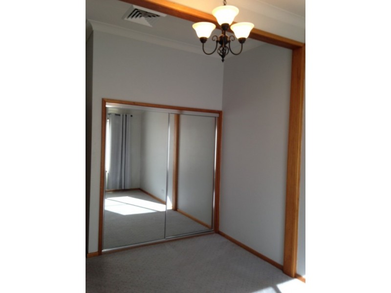 63 BAY ROAD, Bolton Point NSW 2283