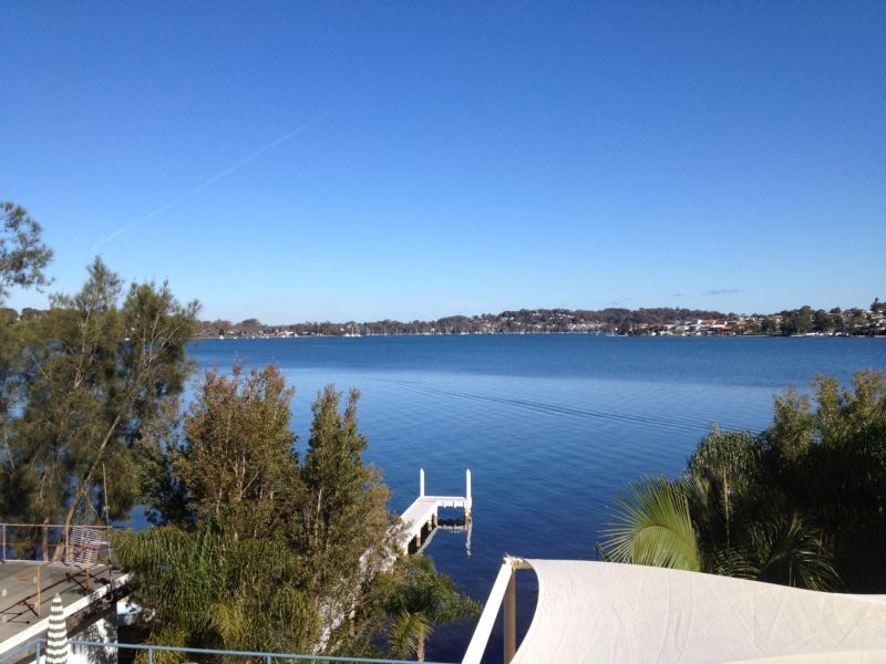 2/24 SEALAND ROAD, Fishing Point NSW 2283