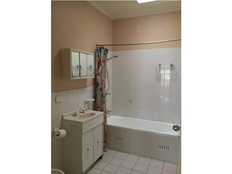 275 Main Road, Fennell Bay NSW 2283