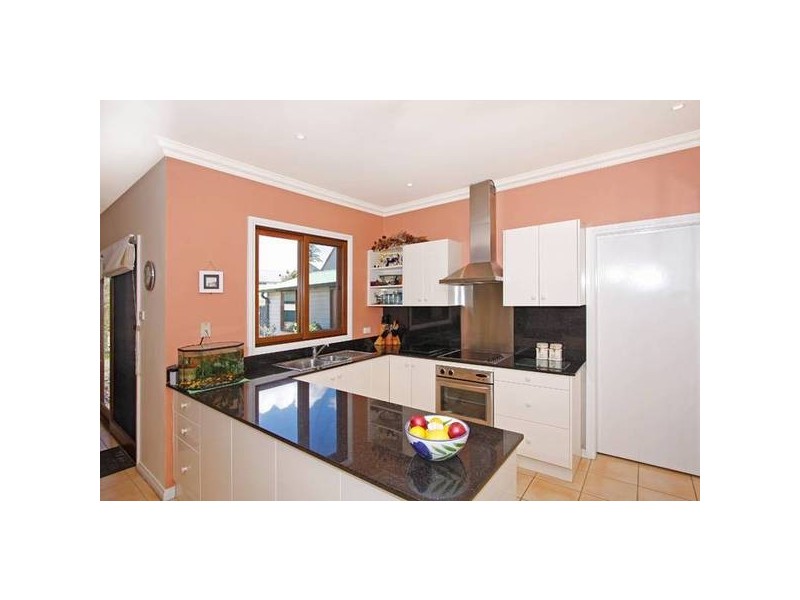 6 Day Street, Toronto NSW 2283