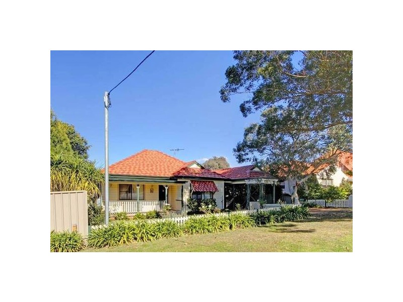 6 Day Street, Toronto NSW 2283