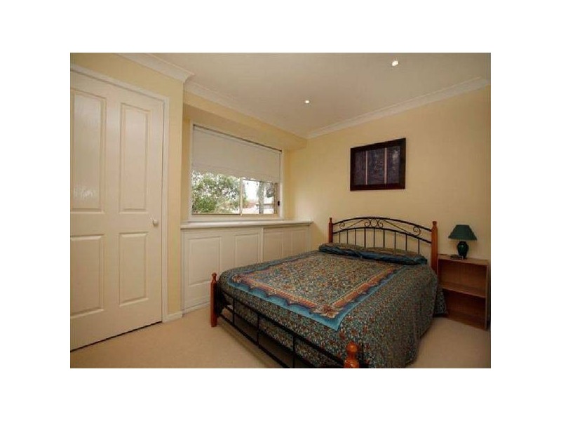 17A Fourth Street, Booragul NSW 2284