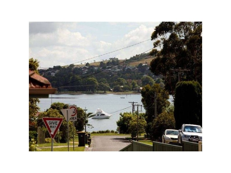 17A Fourth Street, Booragul NSW 2284