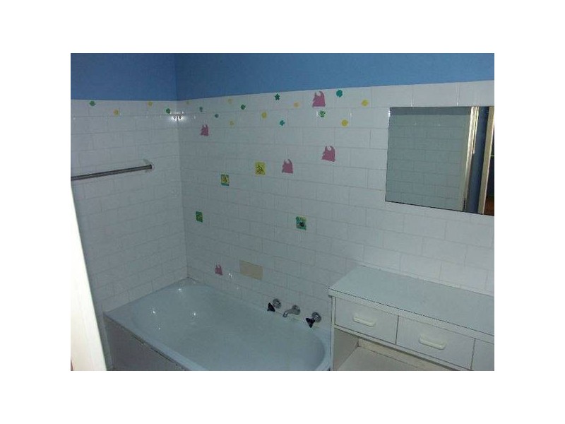 6 Prince Street, Fennell Bay NSW 2283