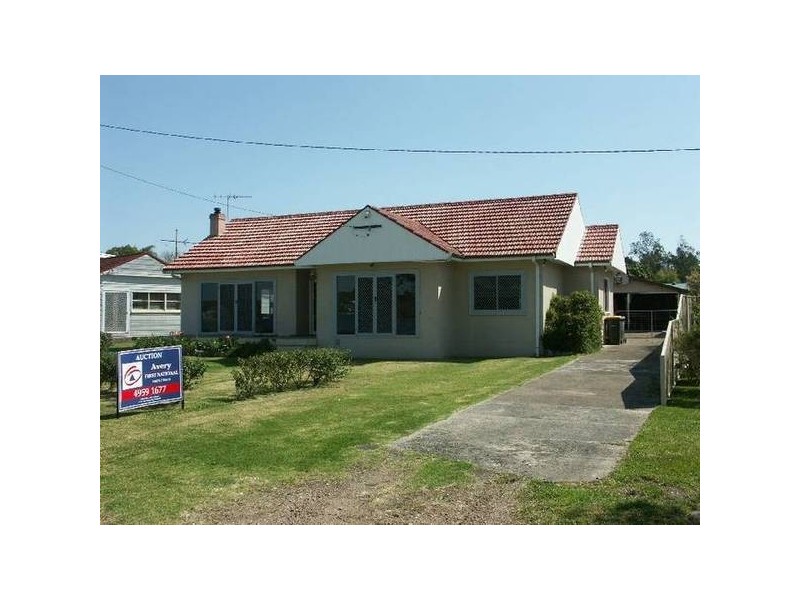 9 George Street, Marmong Point NSW 2284
