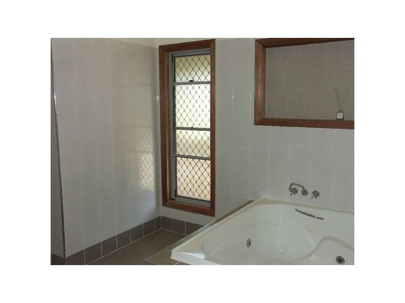 9 George Street, Marmong Point NSW 2284