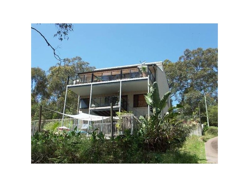 21 Crescent Road, Wangi Wangi NSW 2267